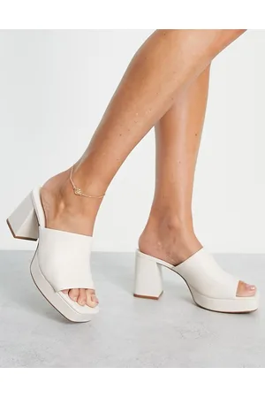 stradivarius platform heeled sandals in cream