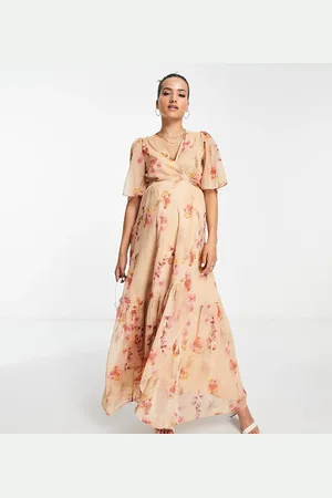 HOPE & IVY Wrap tie maxi dress in fuchsia taupe floral