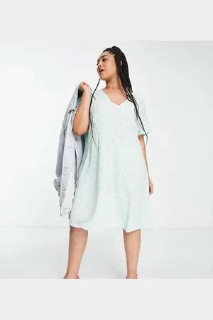 ONLY V neck tea dress in green floral