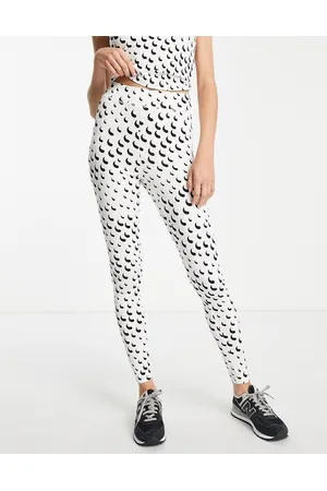 VERO MODA Aware leggings co-ord in cream & black print