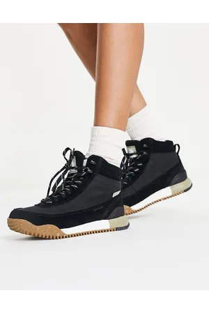 The North Face Back-to-Berkeley III waterproof hiking boots in with gum sole