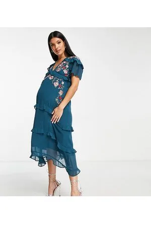 HOPE & IVY Embroidered ruffle midi dress in emerald