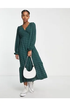 New Look Puff long sleeve midi wrap dress in dark check