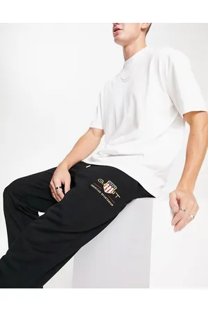 GANT Men Joggers - Archive shield logo cuffed sweat joggers in