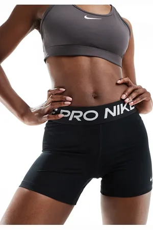 Nike Nike Pro Training 365 5 inch booty shorts in
