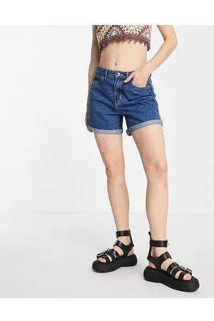 ONLY Vega low rise rolled hem denim mom shorts in medium