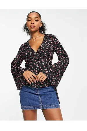Glamorous Long sleeve rose print wrap top in