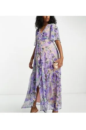 HOPE & IVY Flutter sleeve wrap maxi dress in floral