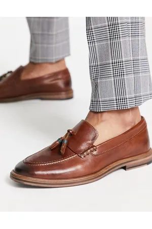WALK LONDON Men Loafers - West tassel loafers in tan leather