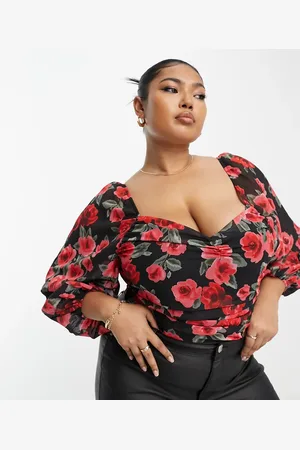 In The Style Sweetheart neckline volume sleeve body in black floral