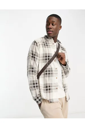 Brave Soul Men Shirts - Brave oul cotton check shirt in off & brown
