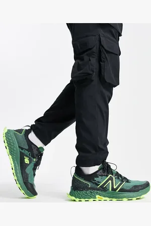 New Balance Running Hierro Goretex trail trainers in navy and khaki