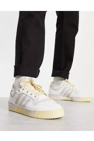 adidas Rivalry Low 86 trainers in and grey