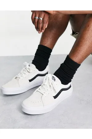 Vans SK8-Low trainers in with black side stripe