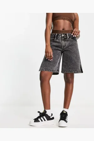 Signature Side split knee length denim short in wash