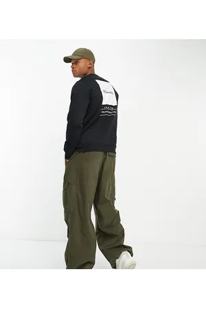 Columbia Barton Springs crew neck sweat in Exclusive at ASOS