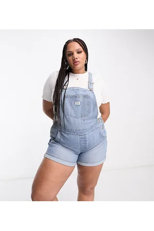 Levi's Women Shorts - Plus short dungarees in mid wash