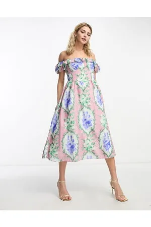 HOPE & IVY Off shoulder midi dress in blue floral