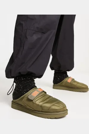 UGG Dune Slip on Mules in quilted khaki