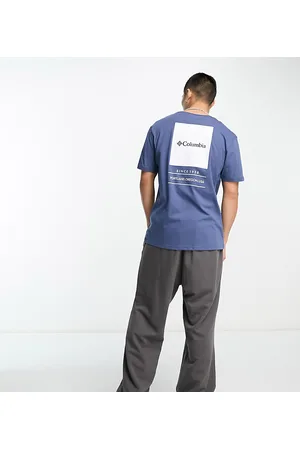 Columbia Men Short Sleeve - Barton Springs t-shirt in blue Exclusive at ASOS