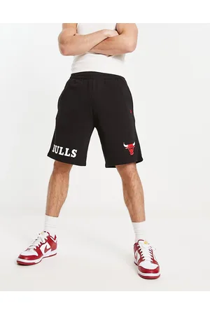 New Era Chicago Bulls wordmark shorts in