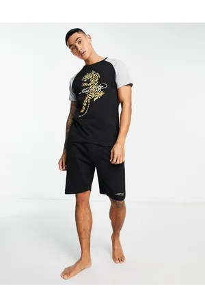 ED HARDY Men Shorts - Jersey sleep graphic t-shirt and shorts set in grey black and