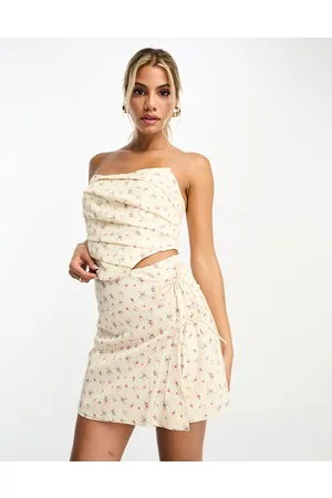 The Frolic Square neck corset with pleat detail in vintage floral