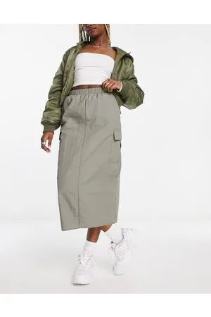 I saw it first Cargo midi skirt in khaki