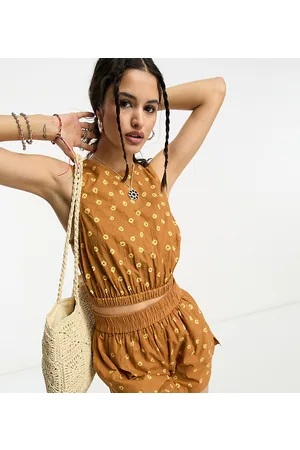 Reclaimed Summer co-ord top in washed brown