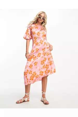 Influence Satin midi tea dress in floral print