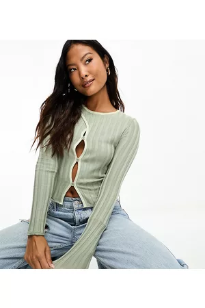 ASOS ASOS DESIGN Petite knitted top with cut out detail and contrast tipping in