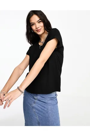 ONLY Soft round neck t-shirt in