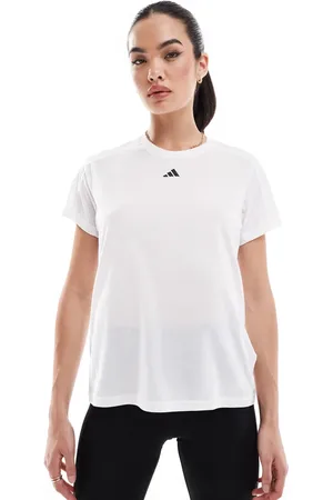 adidas Adidas Training Essential logo t-shirt in
