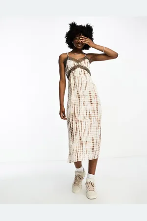 Noisy May Lace detail cami midi dress in white & beige tie dye