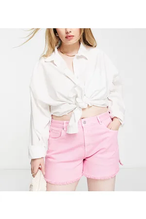 Simply Be Frayed hem denim shorts in candy