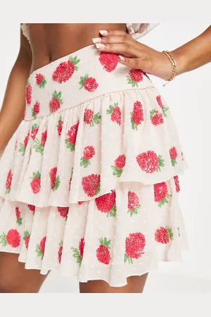Miss Selfridge Premium embellished strawberry tierred mini skirt in ivory - IVORY