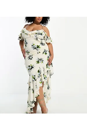 ASOS ASOS DESIGN Curve ruffle off shoulder asymmetric maxi dress in cream floral print