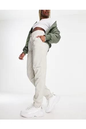 Columbia Coral Ridge trousers in stone