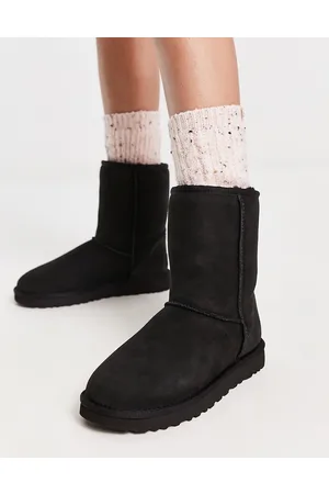 UGG Classic Short Il boots in