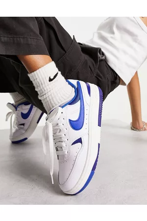 Nike Gamma Force trainers in and game royal blue
