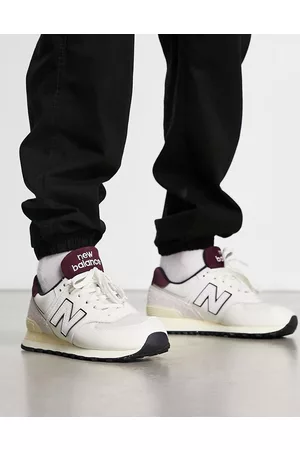 New Balance 574 trainers in and burgundy
