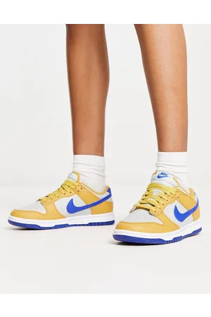 Nike Dunk Next trainers in and royal blue