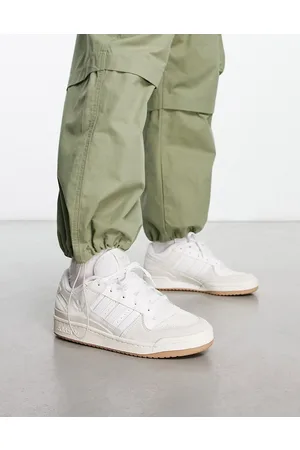 adidas Forum Low CL trainers in