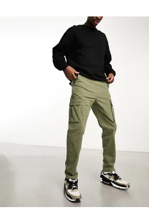 Bershka Cargo trouser in khaki