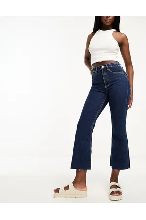 Stradivarius Cropped flare in indigo wash