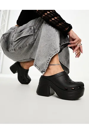 Crocs Siren clogs in