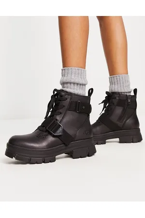 UGG Ashton lace up boots in