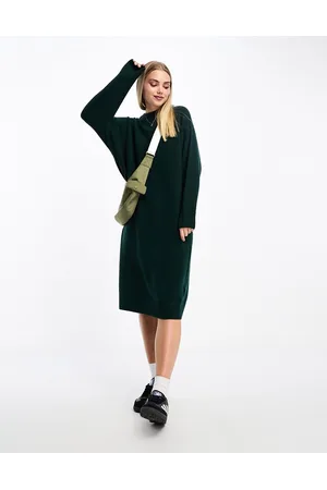 Monki Long sleeve knitted midi dress in forest