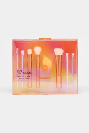 Real Techniques Level Up Brush and Sponge Set (save 50%)