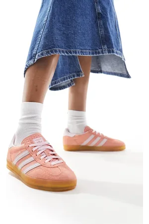 adidas Gazelle Indoor trainers in soft